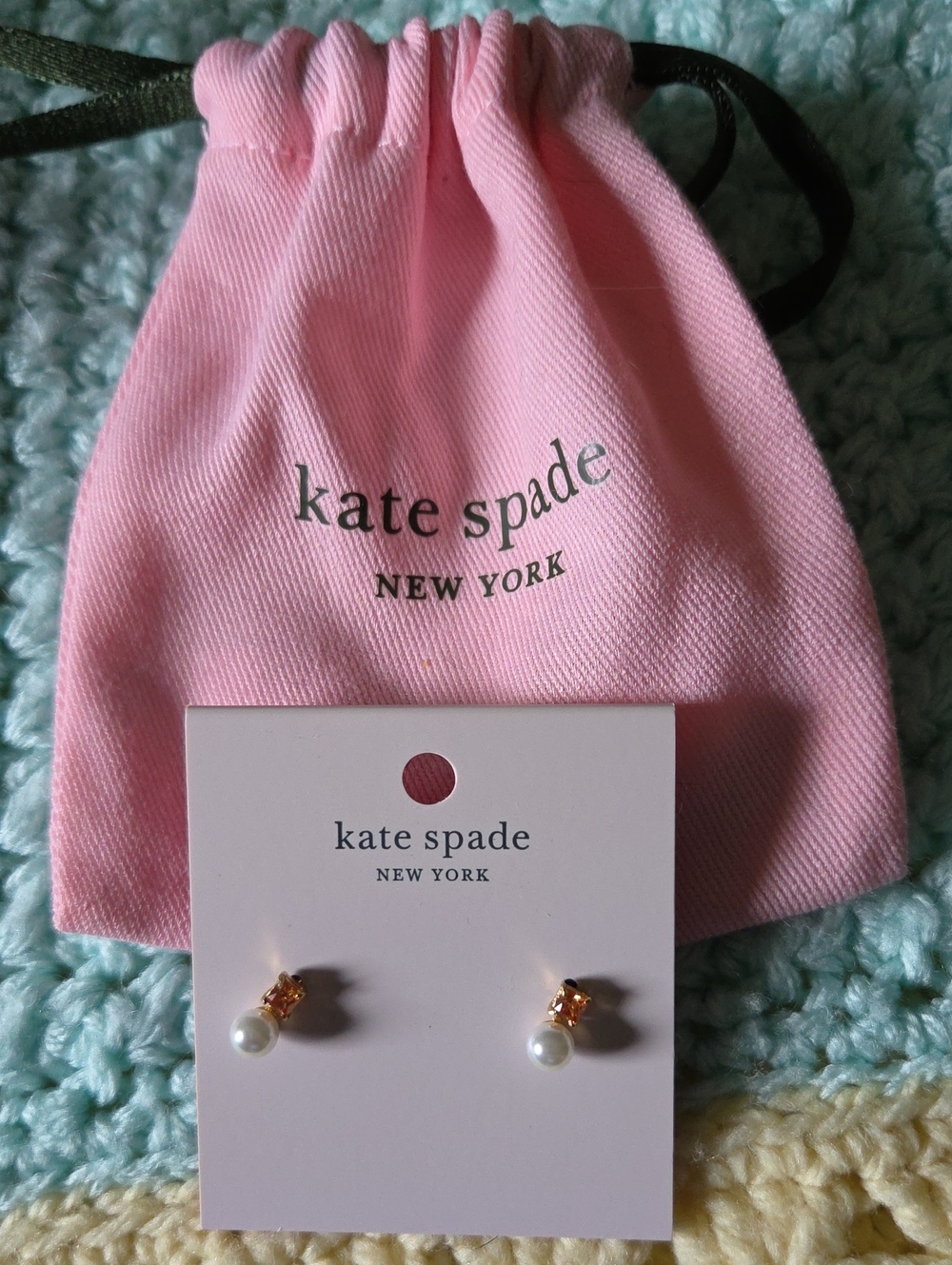 Kate Spade Little Gem Pearl & Champagne Stone Stud Earrings. NWT.